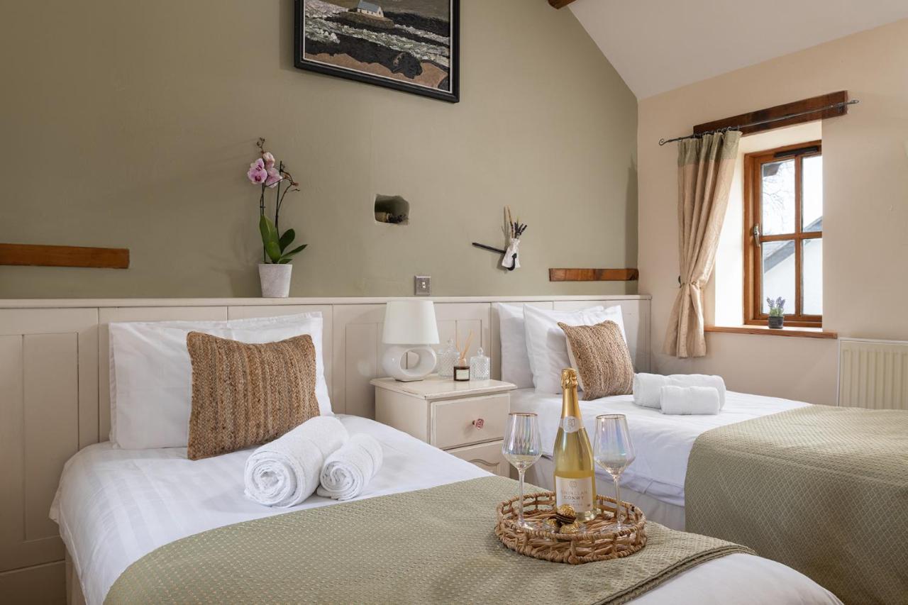 Beautiful Countryside Cottage On The North Wales Coast Abergele Extérieur photo