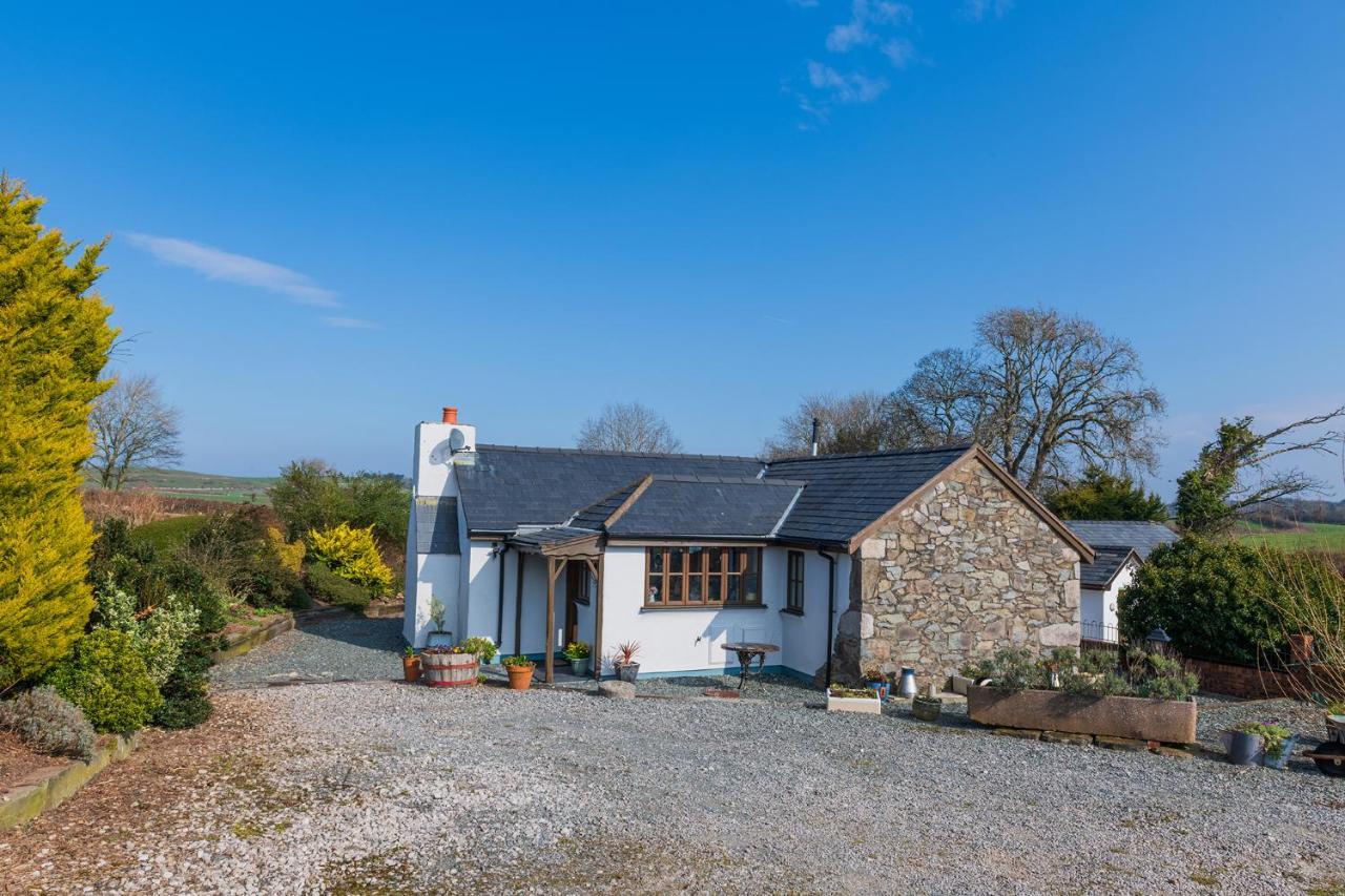 Beautiful Countryside Cottage On The North Wales Coast Abergele Extérieur photo